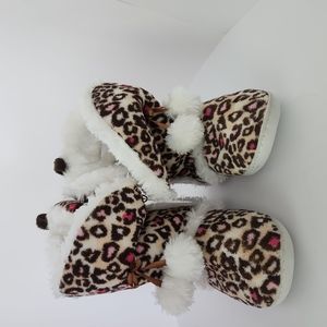 Caribbean Cartel Animal Print Fuzzy Boots 8